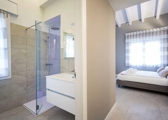 Borgocinquanta 게스트하우스 이솔라 델라 스칼라