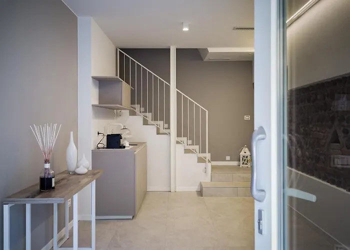 Borgocinquanta بيت ضيافة إيزولا ديلا سكالا