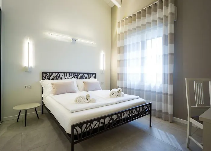 Borgocinquanta إيزولا ديلا سكالا